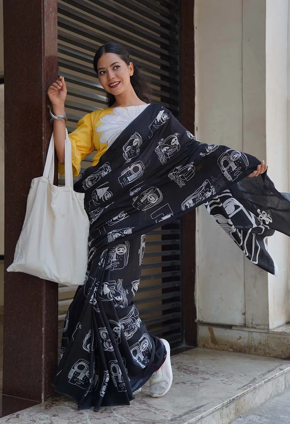 Black Handblock Tribal Art Jaipuri  pure Cotton Mul Mul Wrap in 1 minute saree