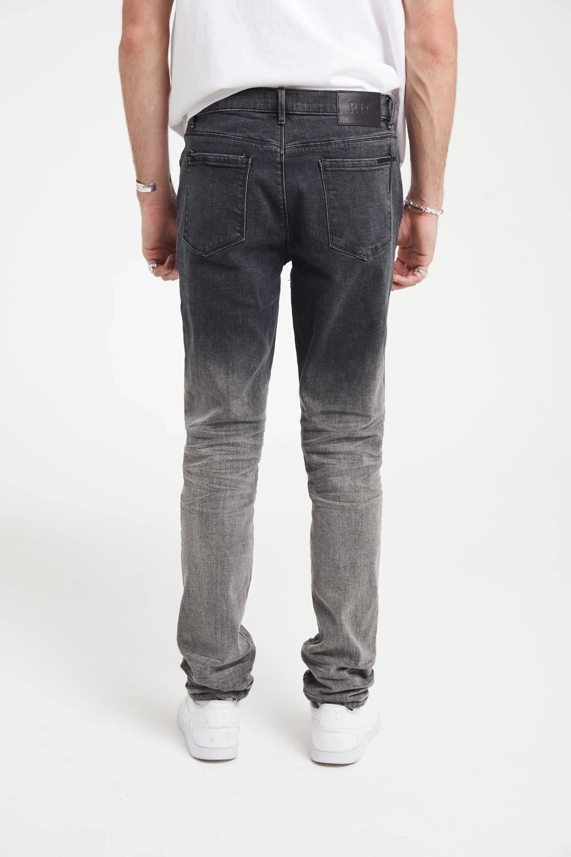 BRYANT SKINNY JEAN | LIGHT CHARCOAL