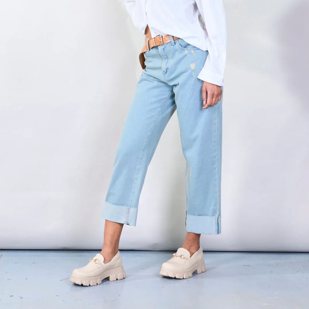 Distressed cropped jeans with belt wholesale