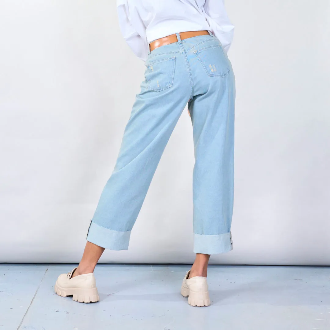 Distressed cropped jeans with belt wholesale