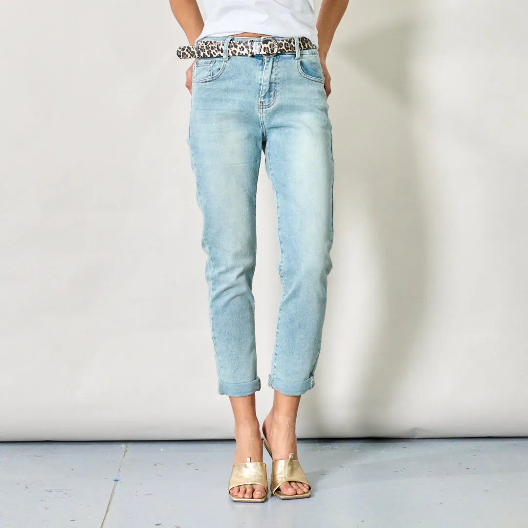 High-waist denim jeans with belt wholesale