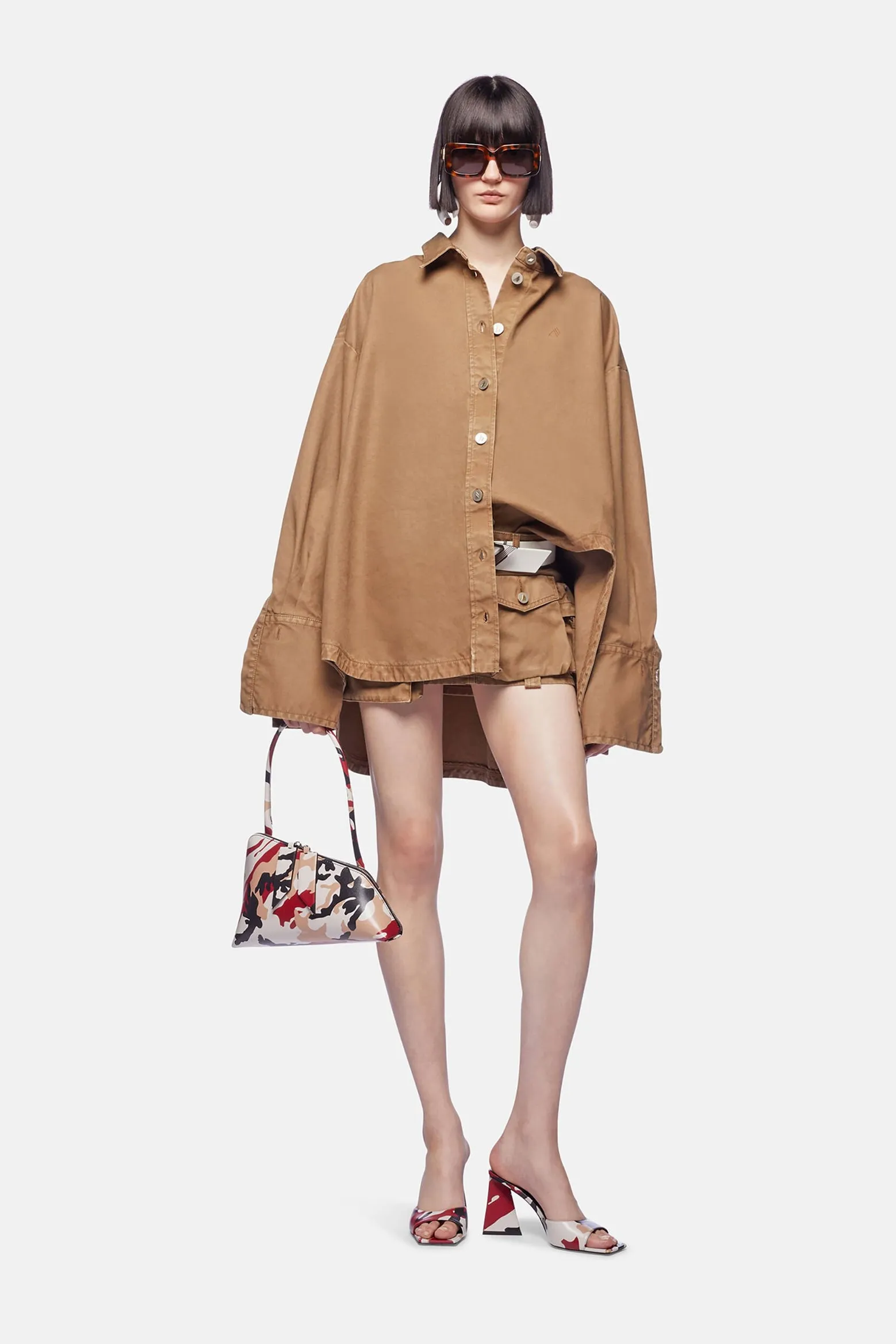 KHAKI SHORT COAT