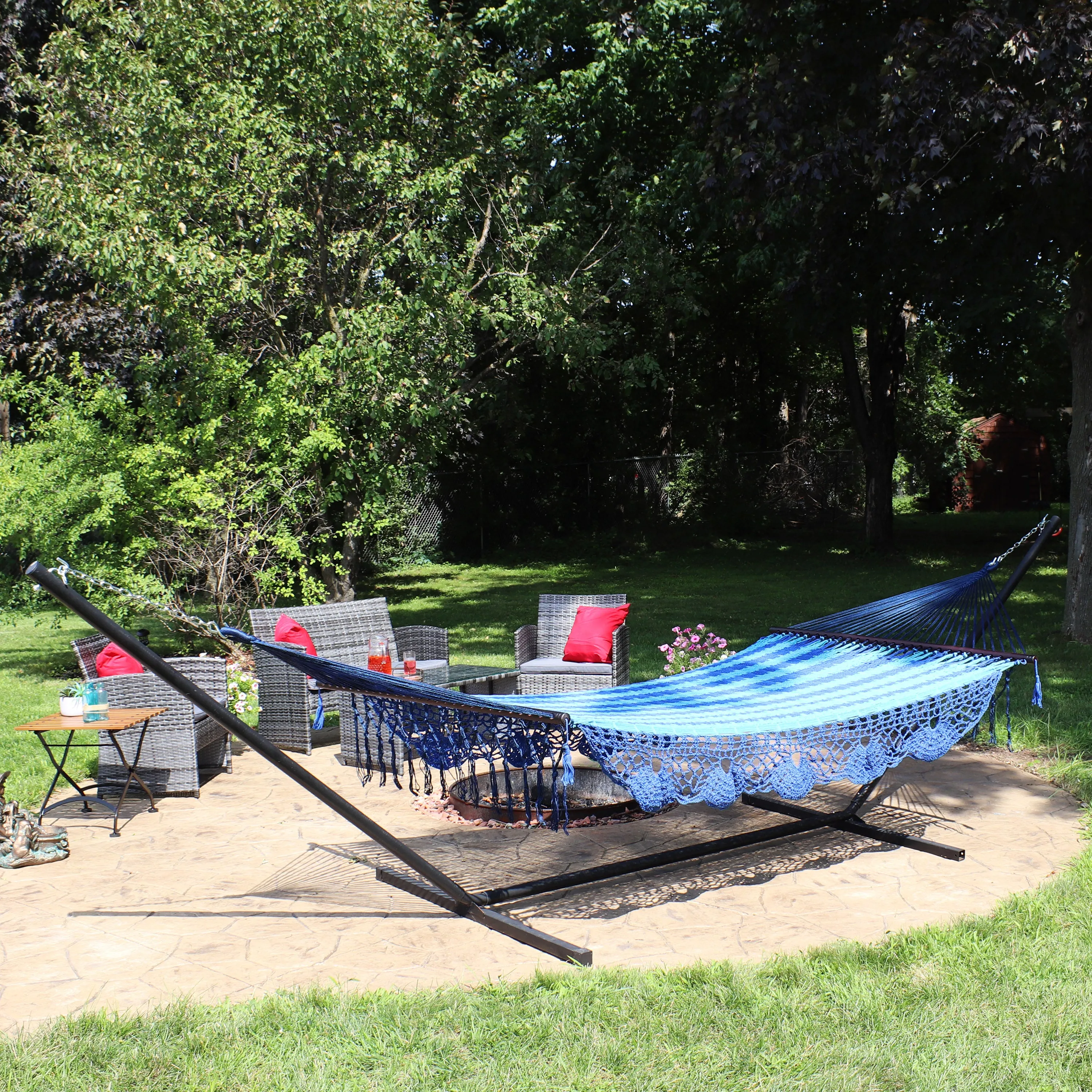 Sunnydaze Deluxe American Style Mayan Hammock & 15' Hammock Stand