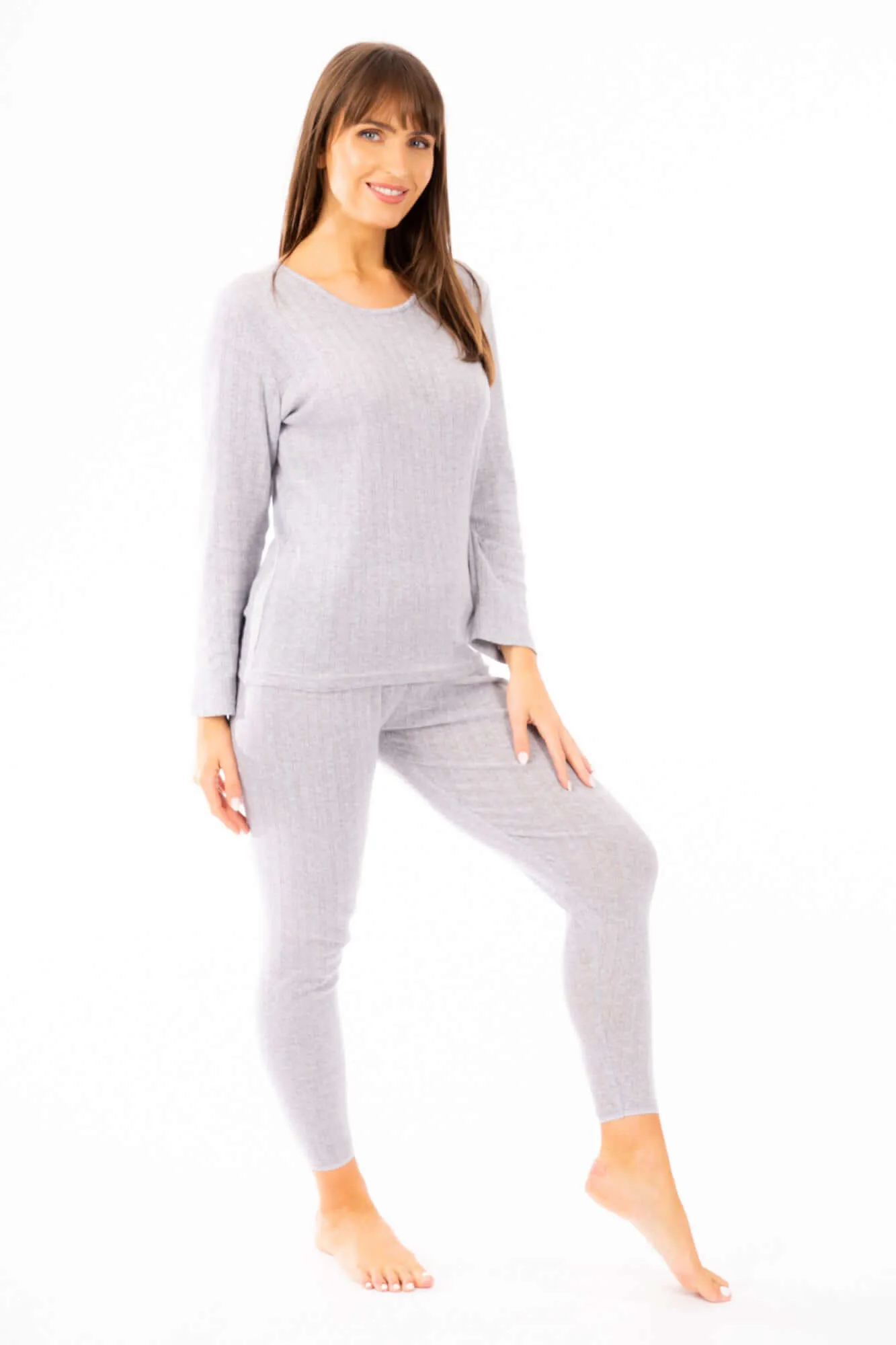 Women's Thermal Long Sleeve Top and Pants Set Winter Base Layers Warm Insulating Cotton Rich Fabric Sizes S to XXL Multiple Colors by Heatwave Thermalwear